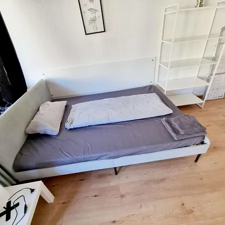 Nice With Balcony In Apartment *